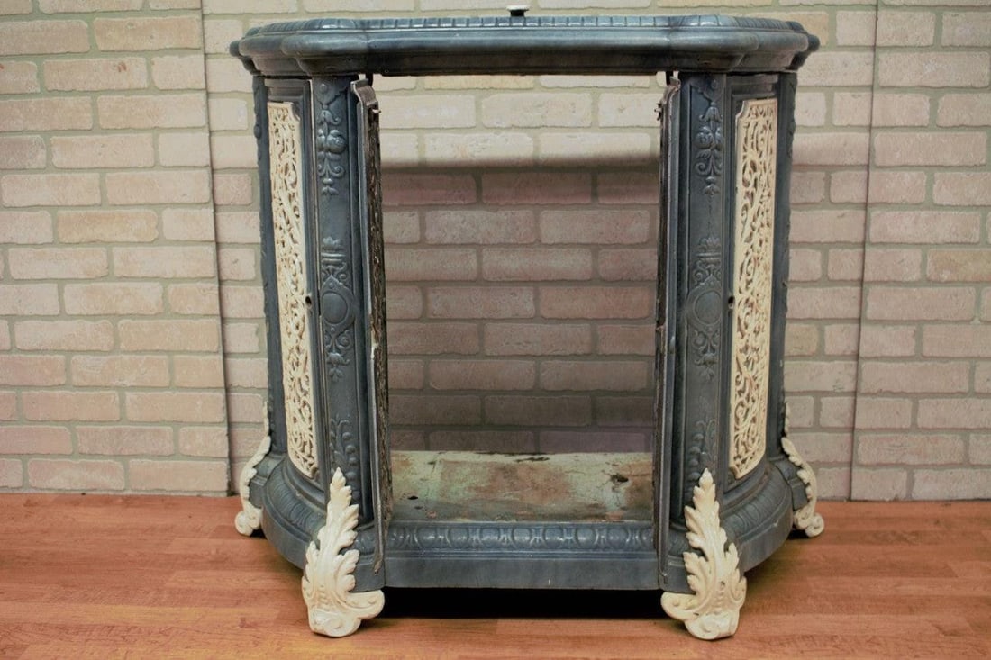 Antique French Victorian Ornate Style Radiator Cover - 7