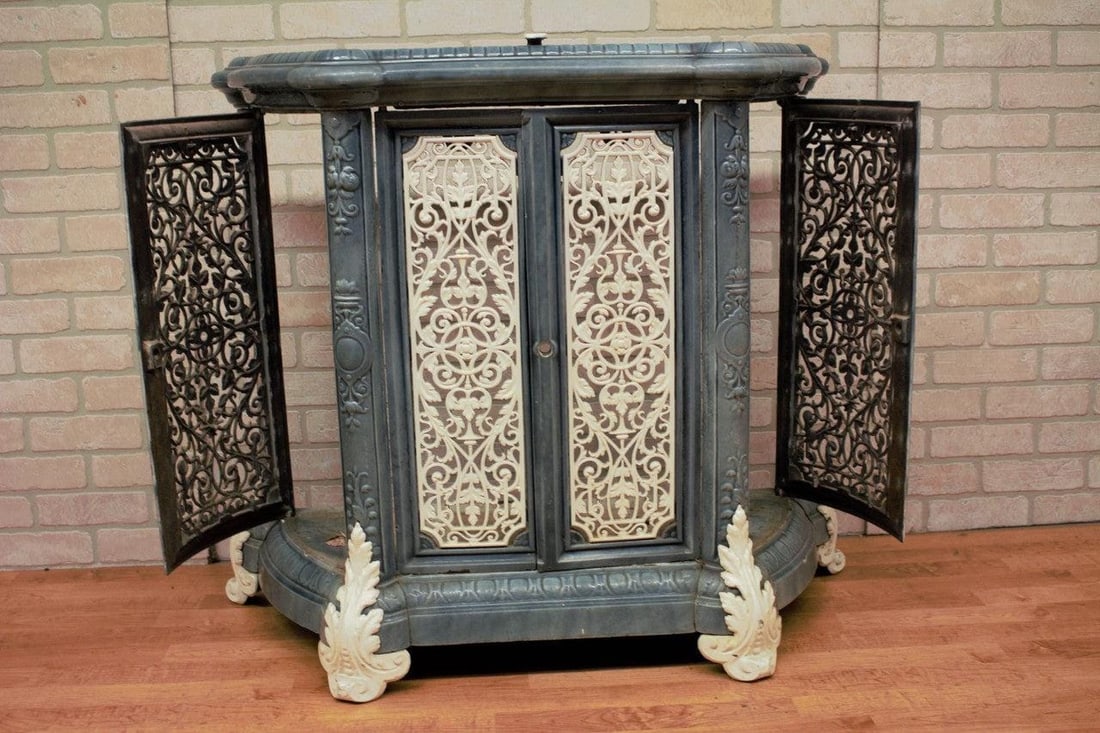 Antique French Victorian Ornate Style Radiator Cover - 8