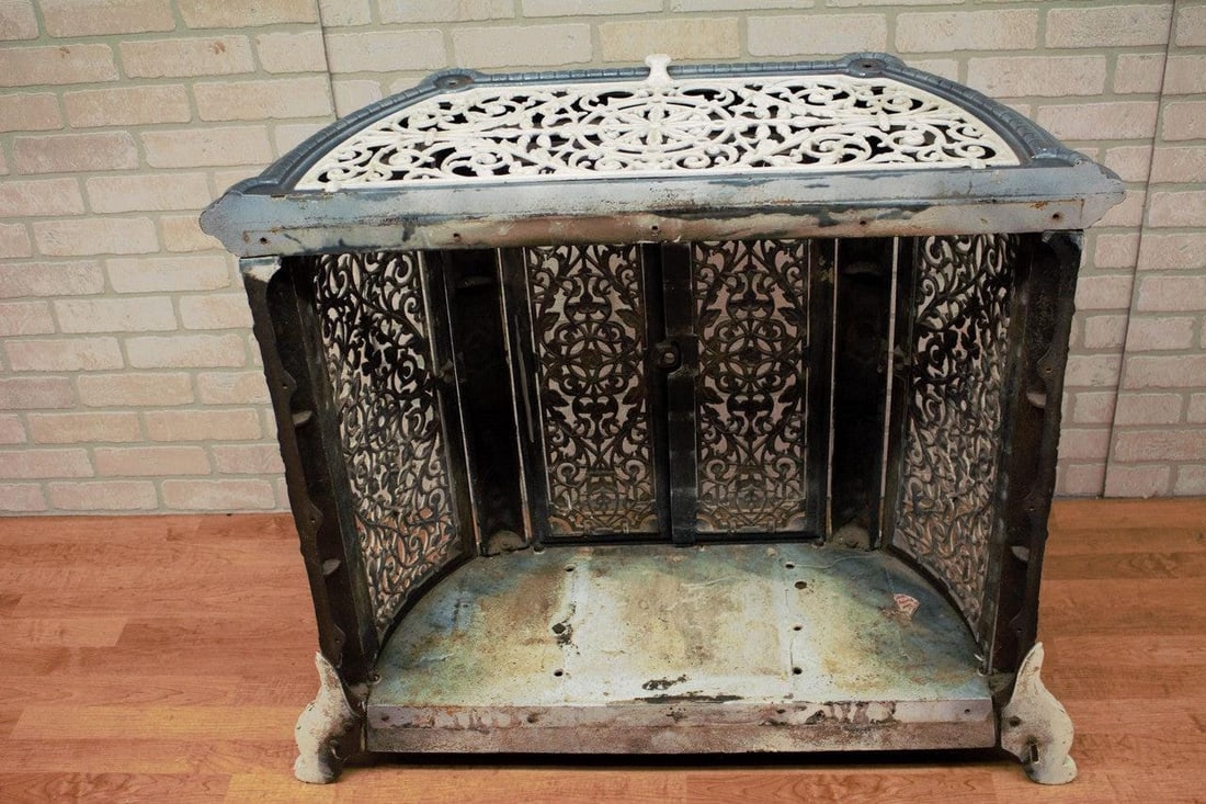 Antique French Victorian Ornate Style Radiator Cover - 9