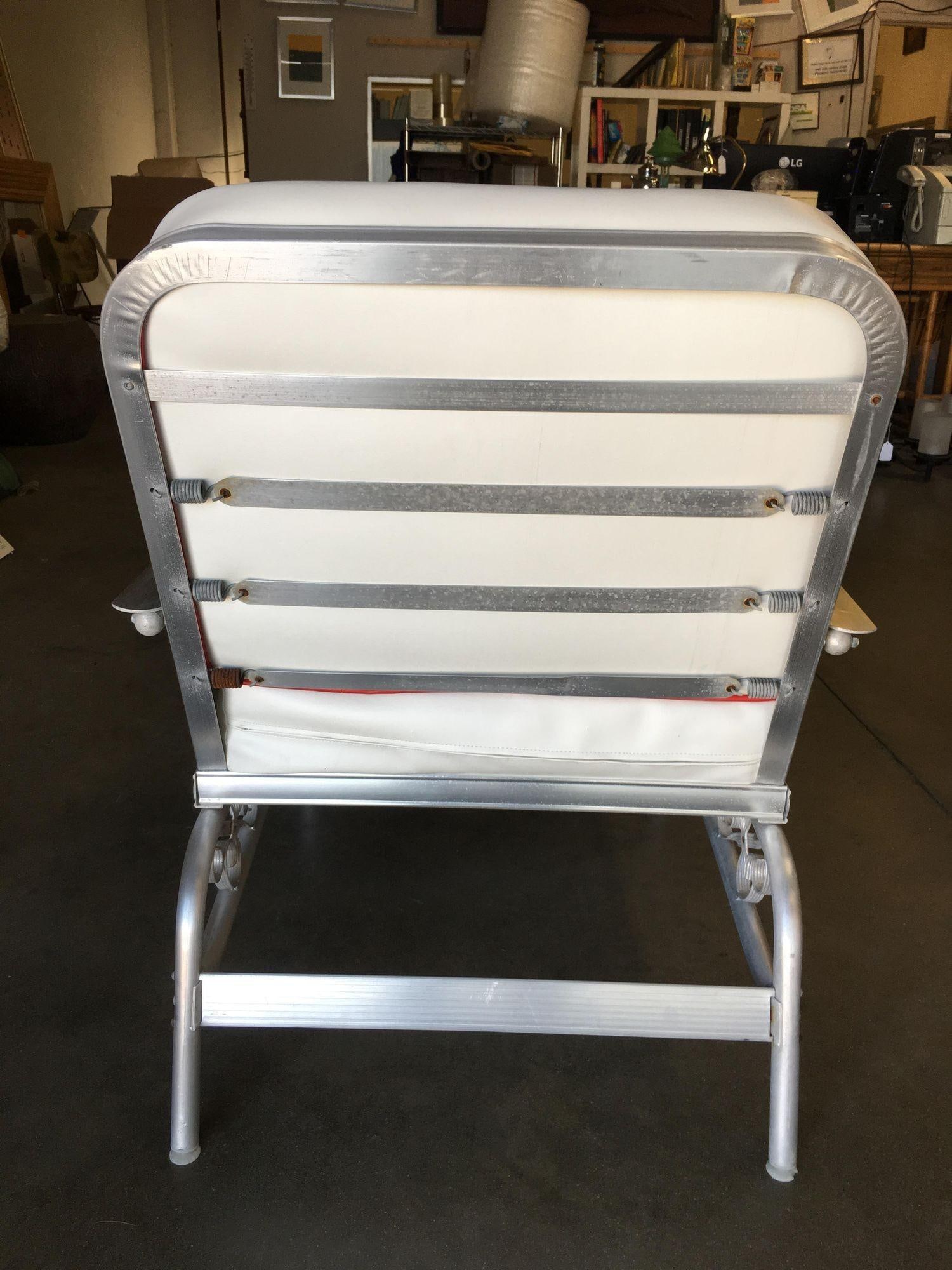 Aluminum Patio / Outdoor Lounge Chair with Scrolling Side, circa 1950 - 3
