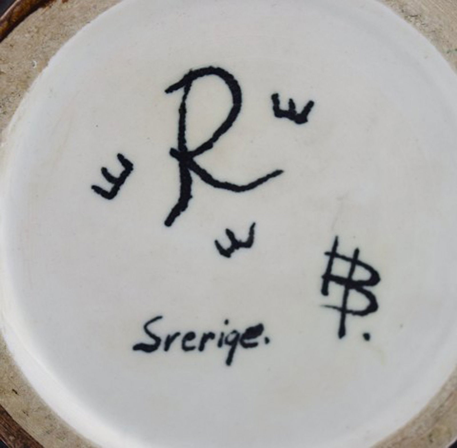 Hertha Bengtsson for Rörstrand. Unique vase in glazed ceramics with female faces. 1960s. - 6