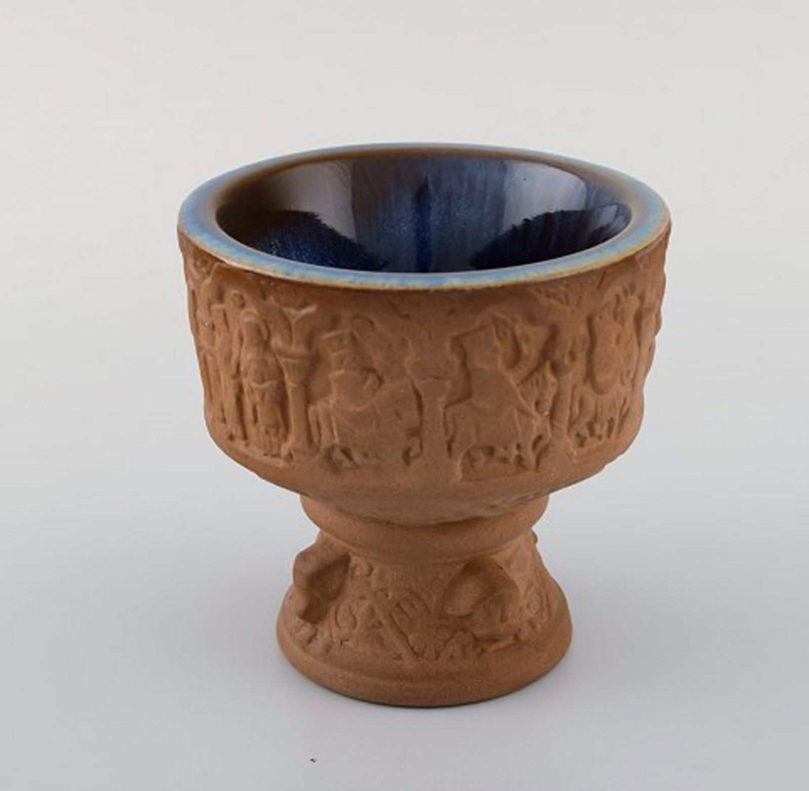 Michael Andersen, Denmark. Two bowls, candlestick and lidded jar in glazed ceramics. 1950s. - 4