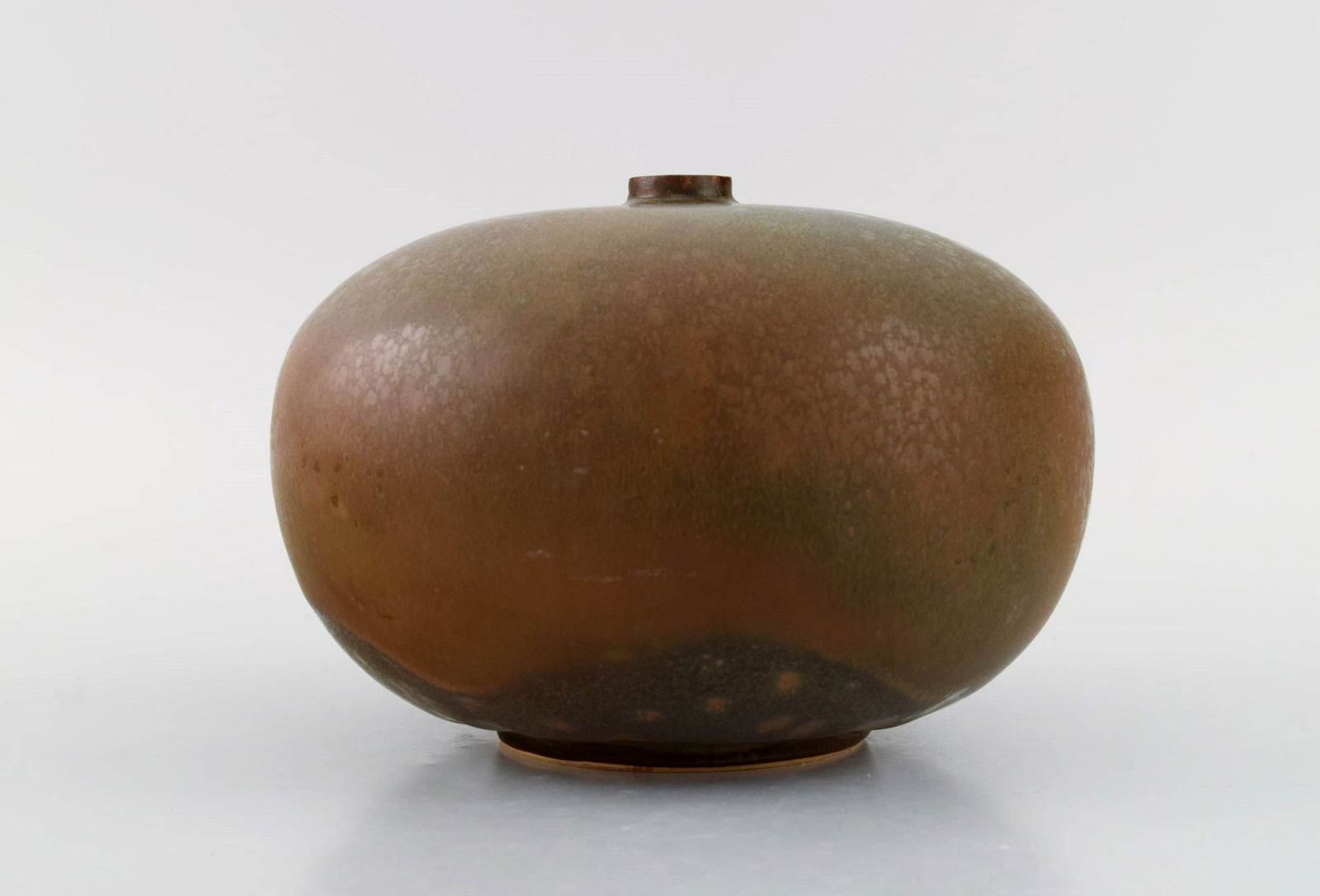 Round Bing & Grøndahl vase in glazed stoneware. Beautiful glaze in earth tones. 1920s / 30s. - 3