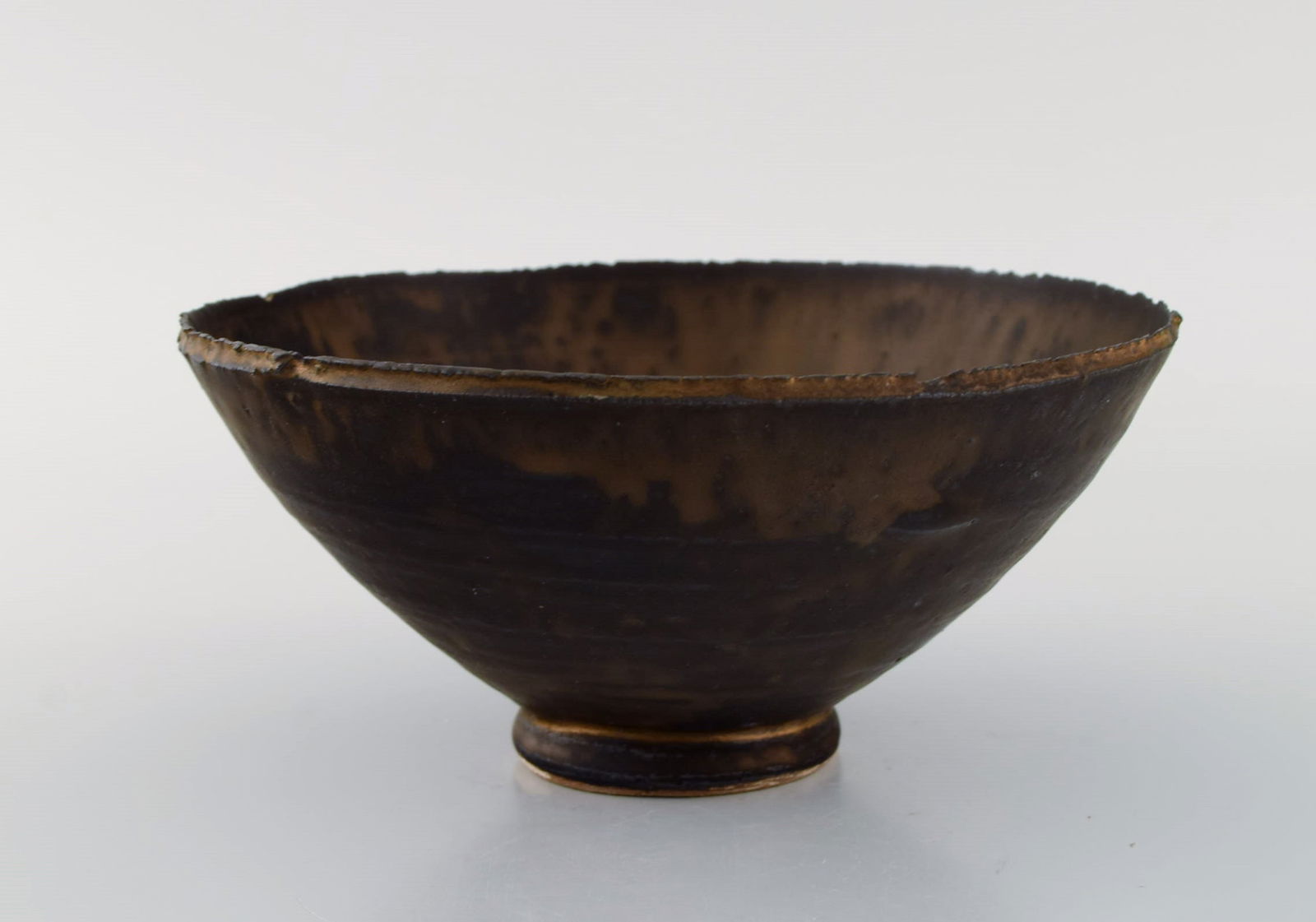 Eli Keller (b. 1942), Sweden. Unique bowl in glazed stoneware. Japanese style. Beautiful metallic (1 of 8)