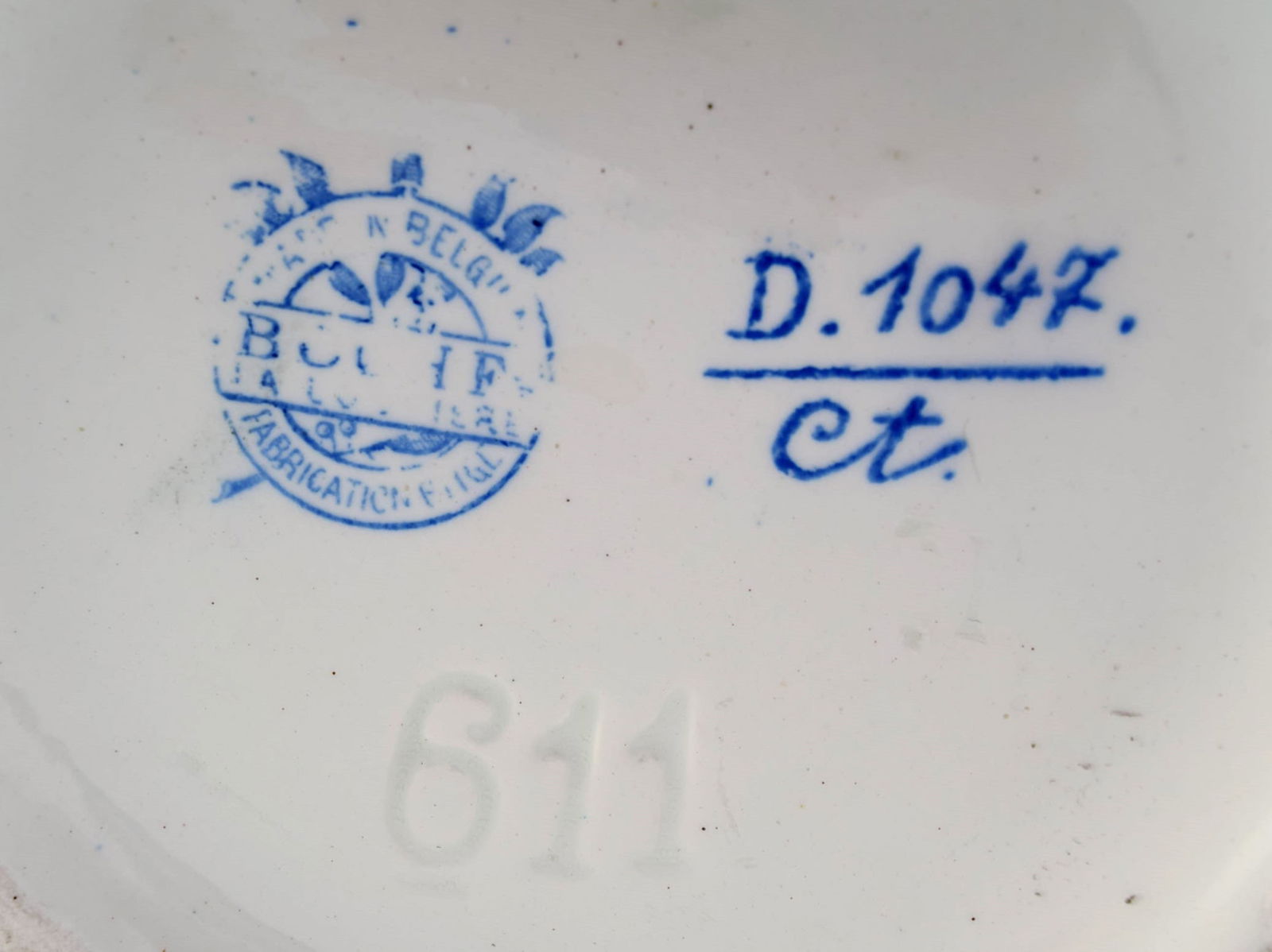 Boch Freres Keramis, Belgium. Large art deco vase in glazed ceramics with hand-painted birds. 1920s - 7