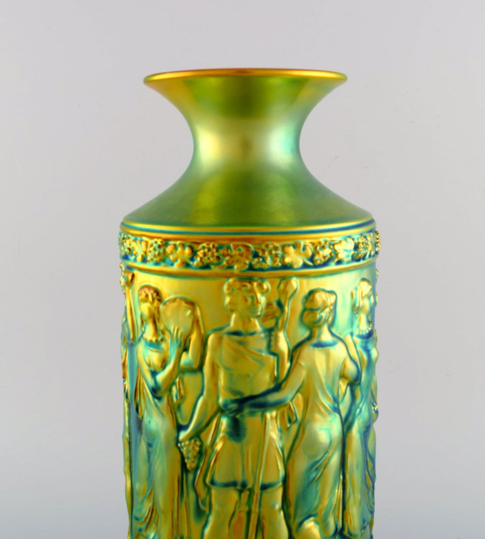 Unique Zsolnay vase in glazed ceramics. Beautiful eozin glaze. International exhibition of - 5