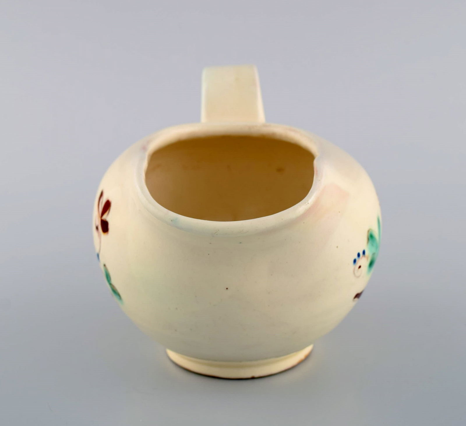 Kähler, Denmark. Jug in glazed ceramics. Flowers on cream colored background. Modern design, - 4