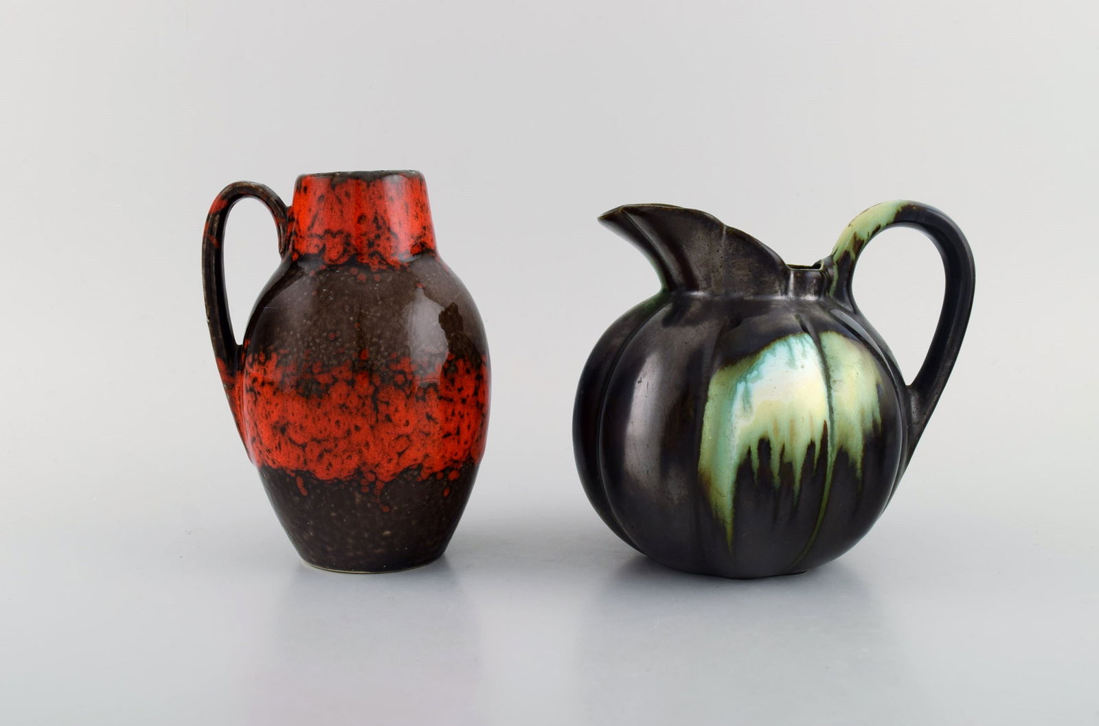 Five retro jugs in glazed ceramics. Beautiful glazes and shapes. Belgium, 1960s / 70s. - 3