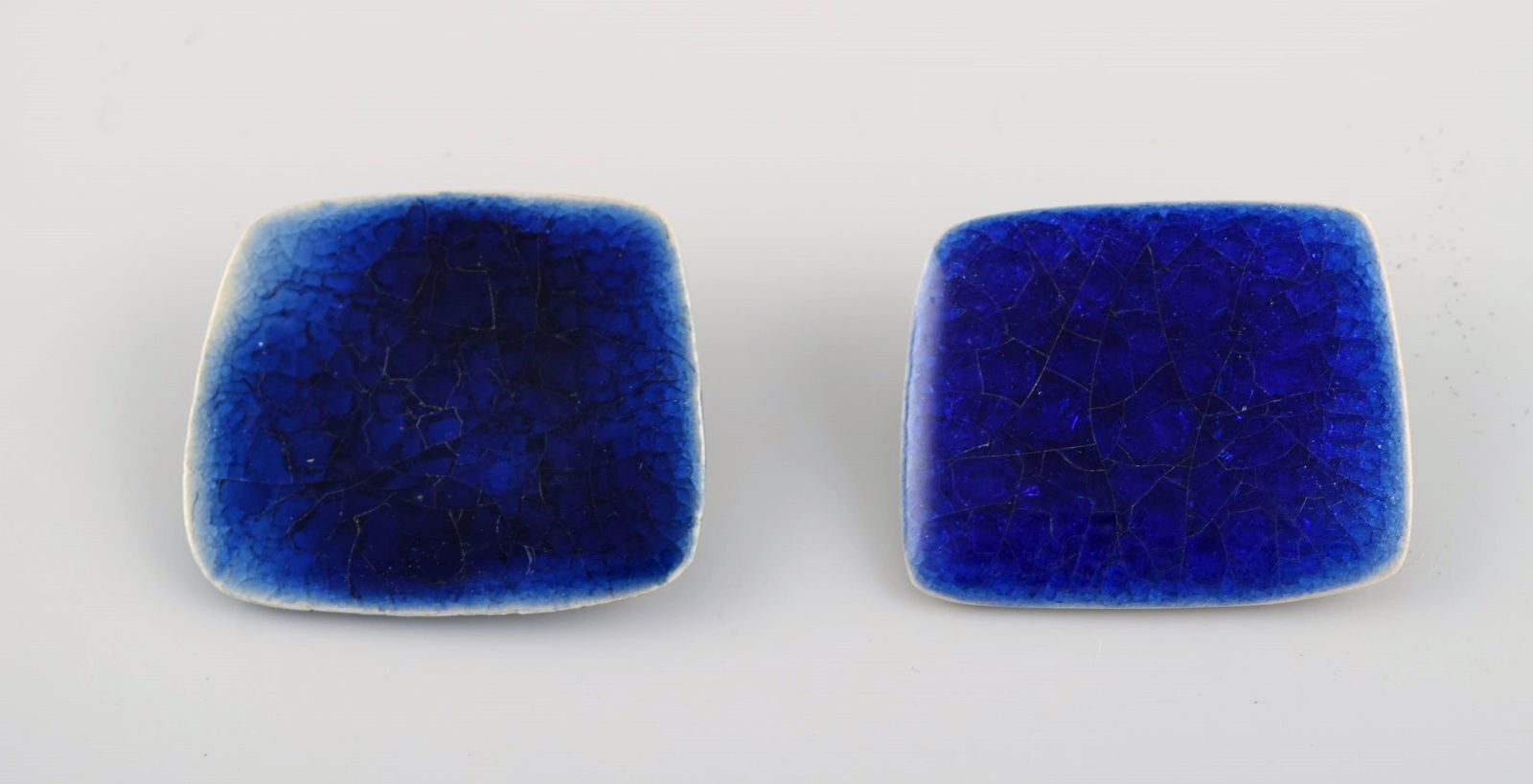 Ole Bjørn Krüger (1922-2007), Danish sculptor and ceramicist. Eight unique brooches in - 2