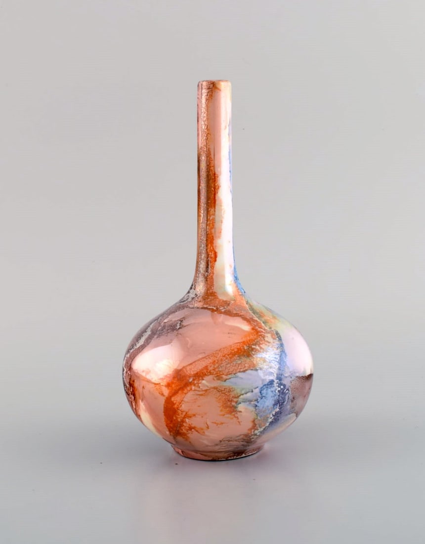 Arabia vase in glazed ceramics. Beautiful glaze with multicolored marble effect. Finnish design, (1 of 6)