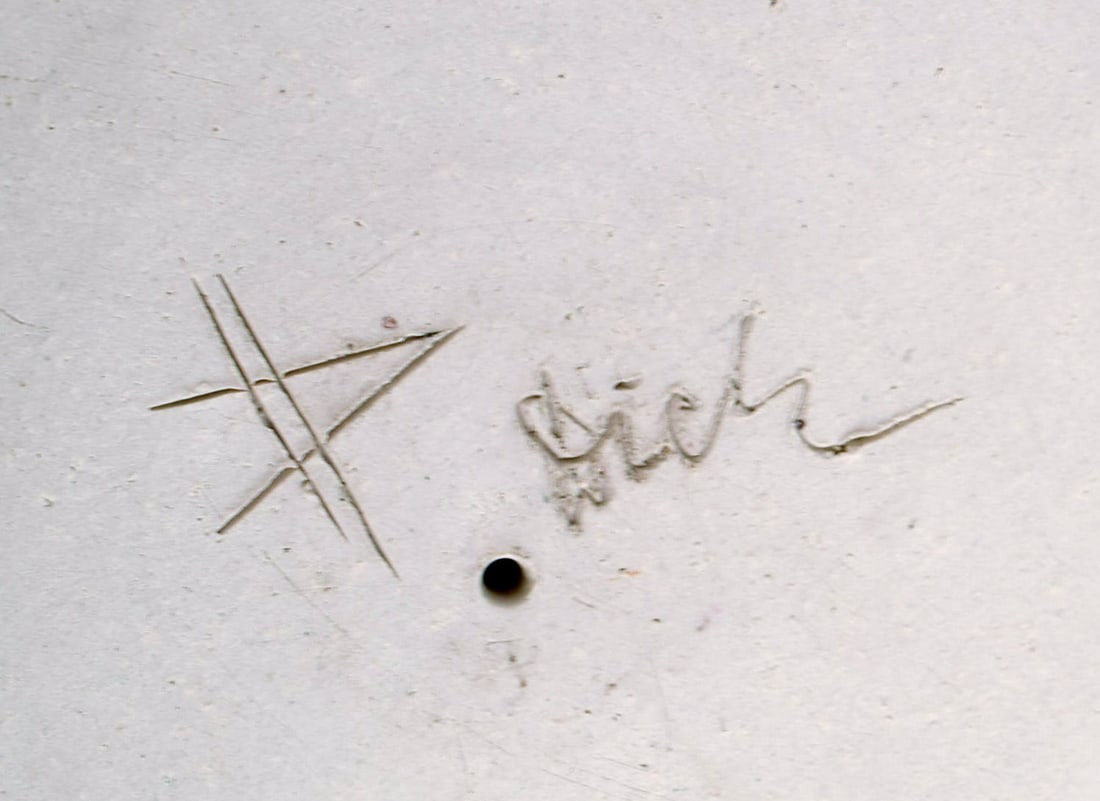 European studio ceramicist. Large unique figure of lying cat. Beautiful glaze in blue-green shades. - 6