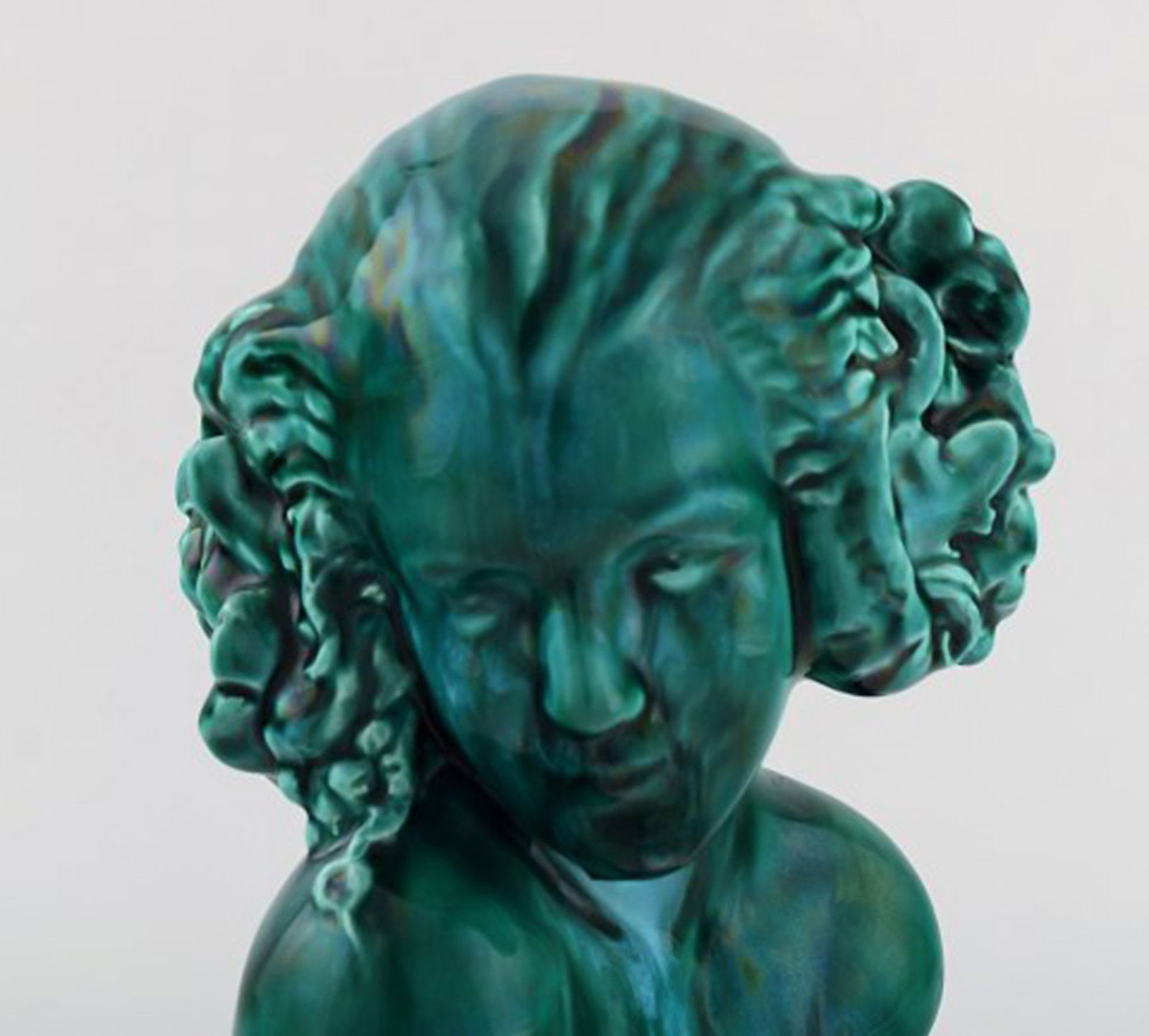Maxime Real del Sarte (1888-1954) for Sevres. Art deco sculpture of young woman in glazed ceramics. - 5