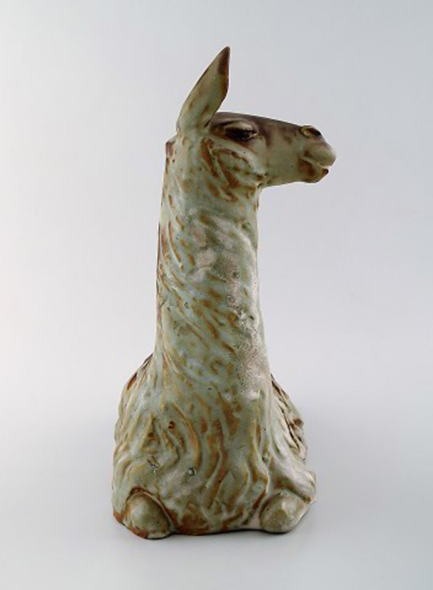 Lea von Mickwitz (1884-1978) for Arabia. Large sculpture in glazed stoneware. Lama. 1940's. - 2
