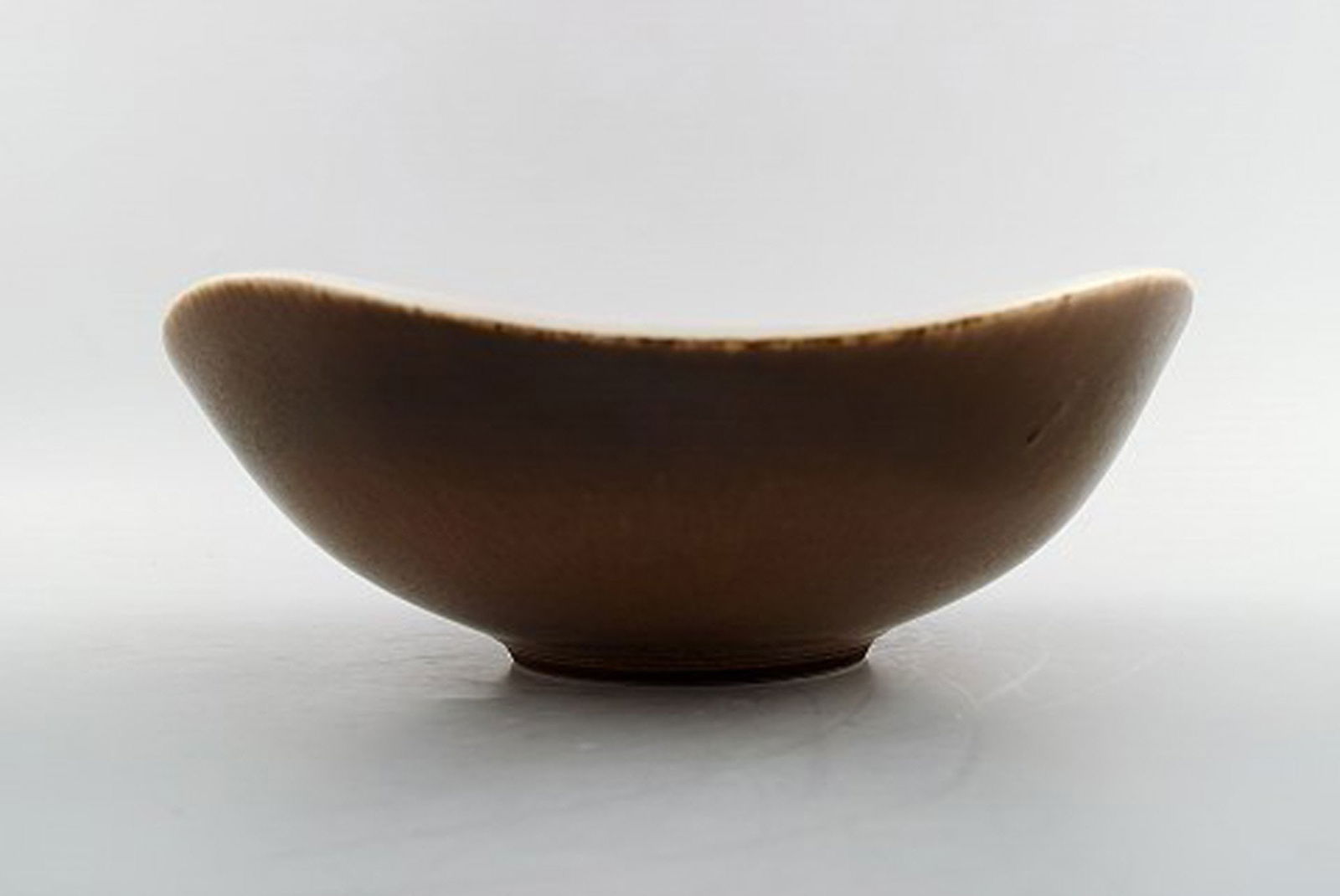Friberg Studio large ceramic bowl. Modern Swedish design. Unique, handmade. - 2
