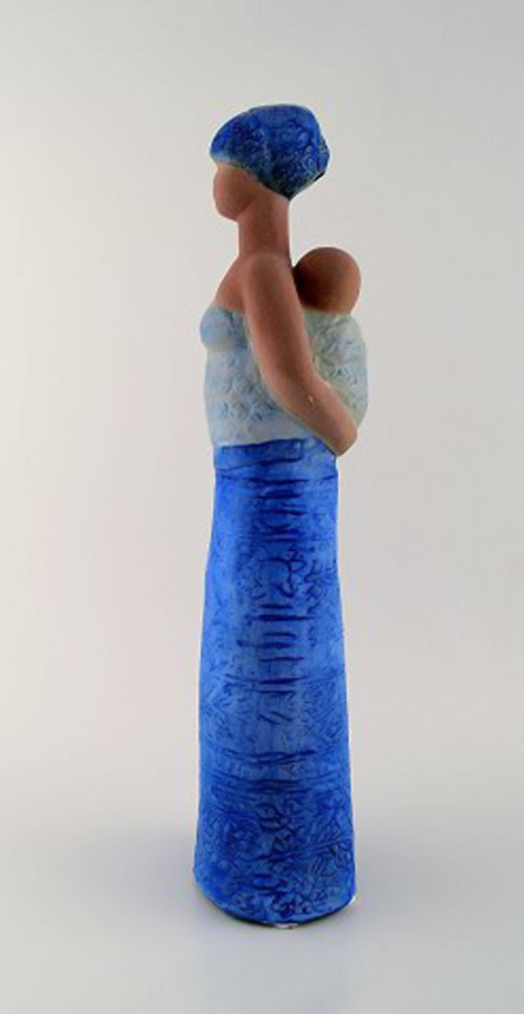 Lisa Larsson, very rare large figure, Mother carrying child. Gustavsberg Swedish ceramic figure - 3