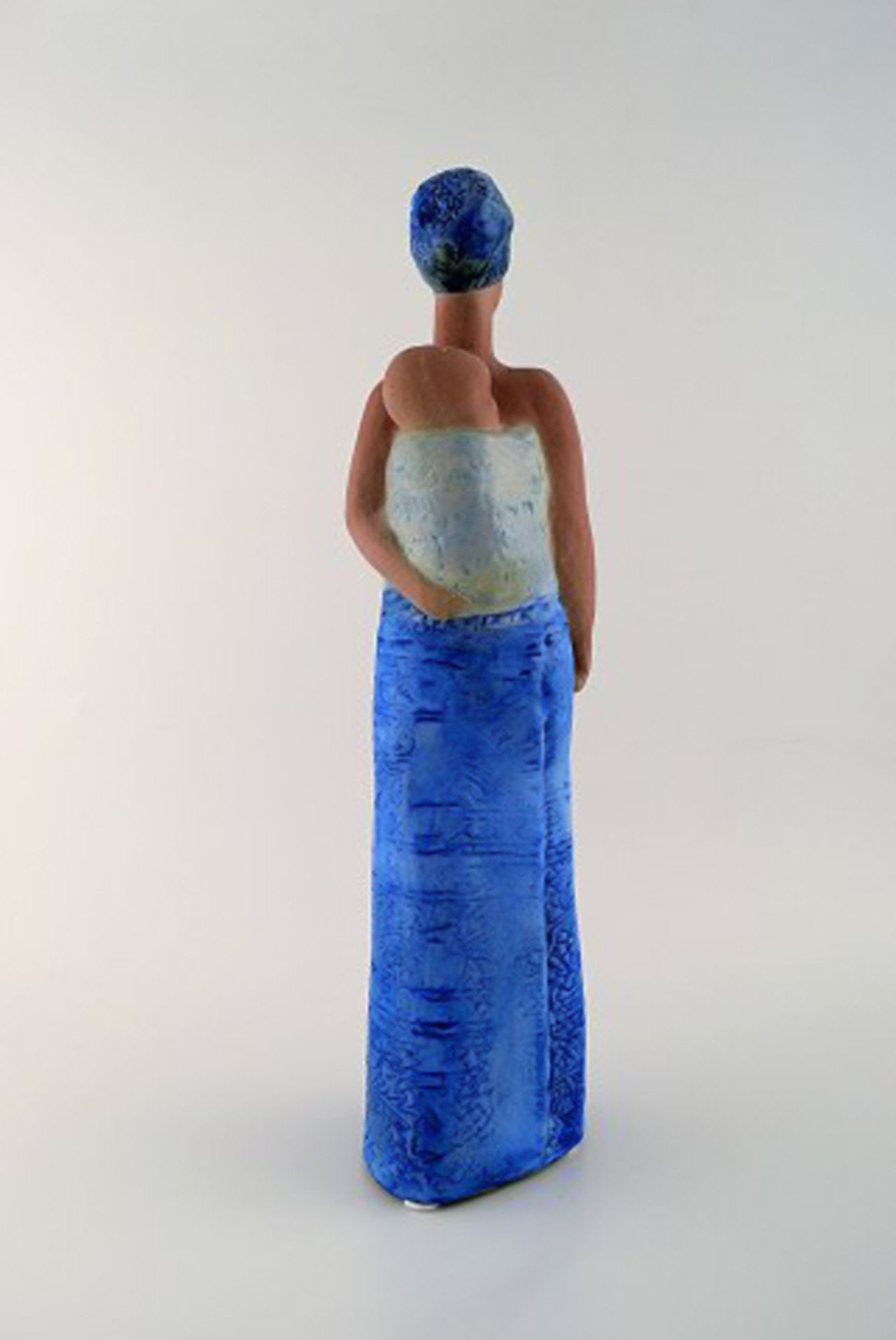 Lisa Larsson, very rare large figure, Mother carrying child. Gustavsberg Swedish ceramic figure - 4
