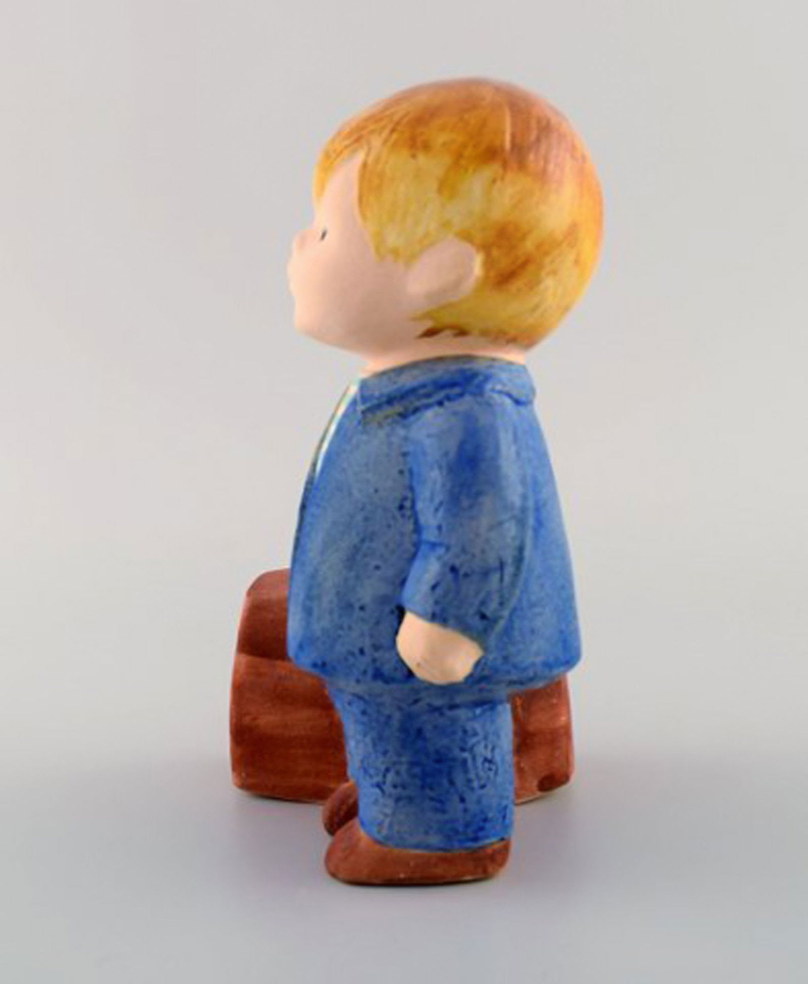 Lisa Larson for Gustavsberg. Rare figure in glazed ceramics. Boy with bag. 1970 / 80s. - 4