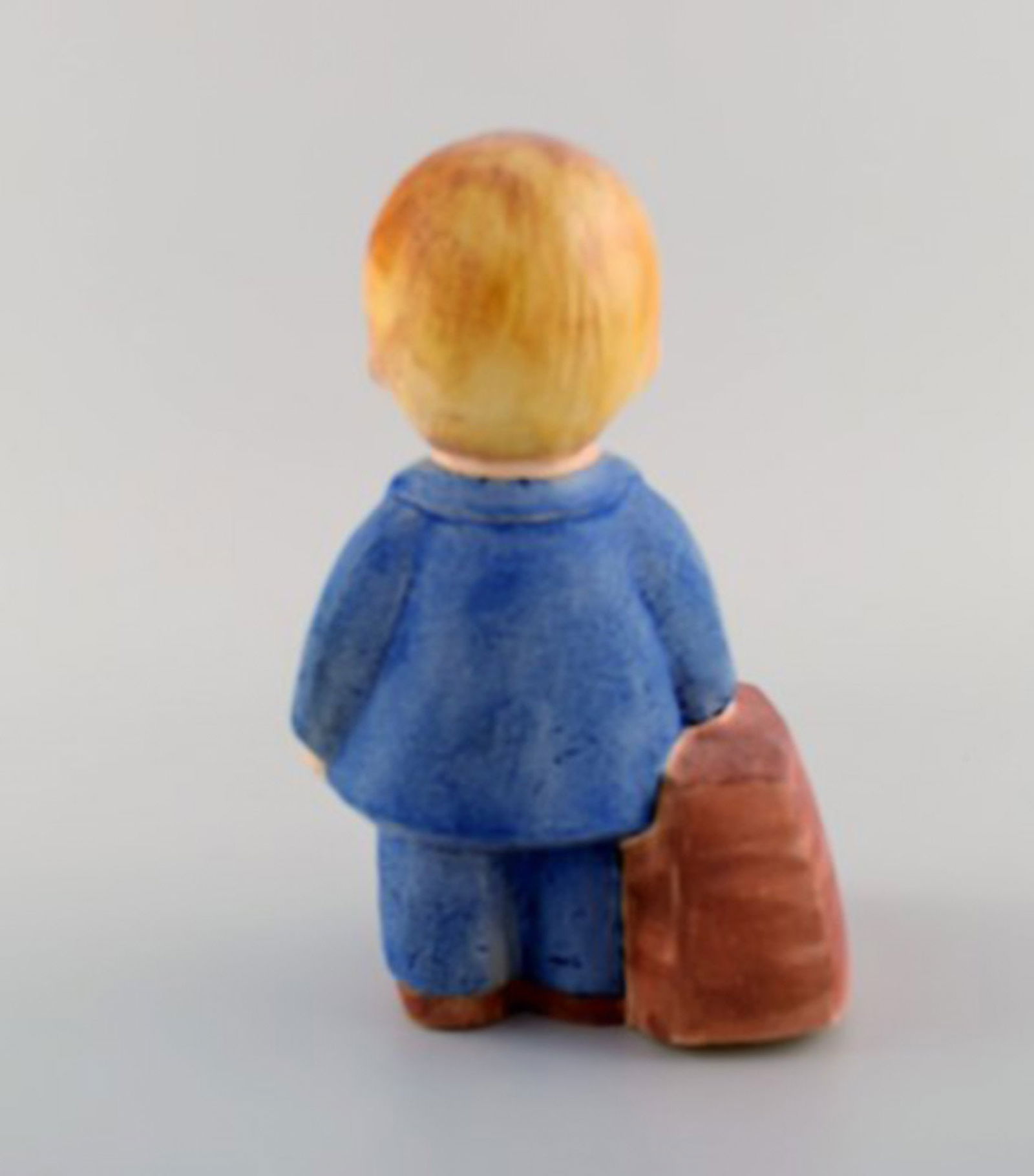 Lisa Larson for Gustavsberg. Rare figure in glazed ceramics. Boy with bag. 1970 / 80s. - 5