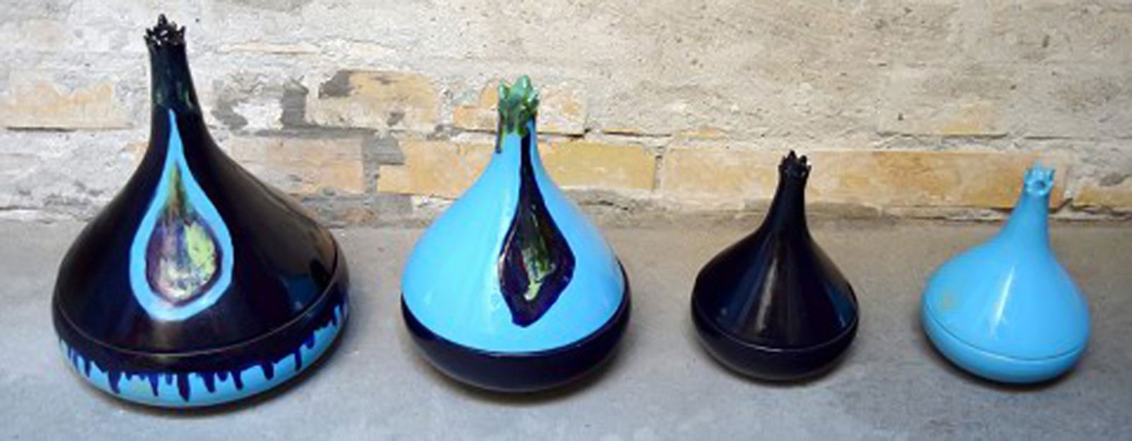 Bjorn Wiinblad 'Boheme' service of glazed earthenware decorated in blue colors. - 3
