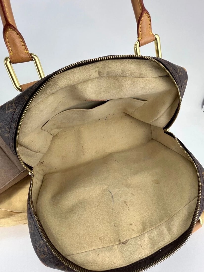 Louis Vuitton Manhattan GM Monogram Canvas Shoulder Hand Bag - 4