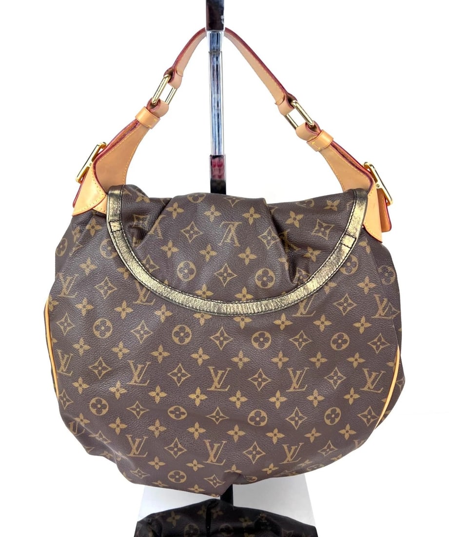 Louis Vuitton Monogram Kalahari GM Shoulder Bag - 3