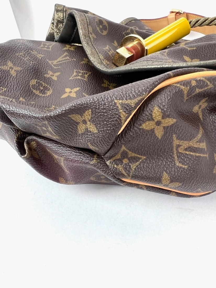Louis Vuitton Monogram Kalahari GM Shoulder Bag - 9