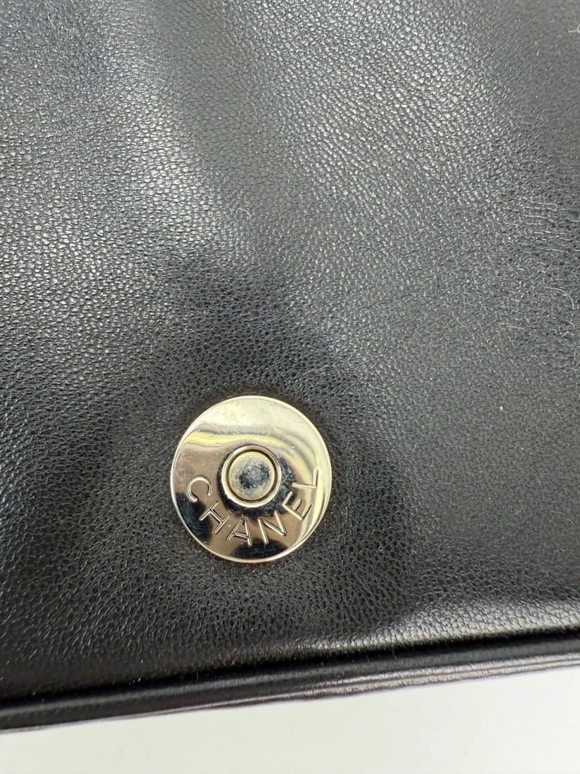 Chanel Lambskin Cruiser Quilted Knot Flap Shoulder Bag - 11