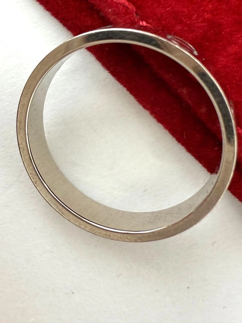 Cartier 18 K White Gold Love Small Model Wedding Band Ring US: 6 European: 52 - 7
