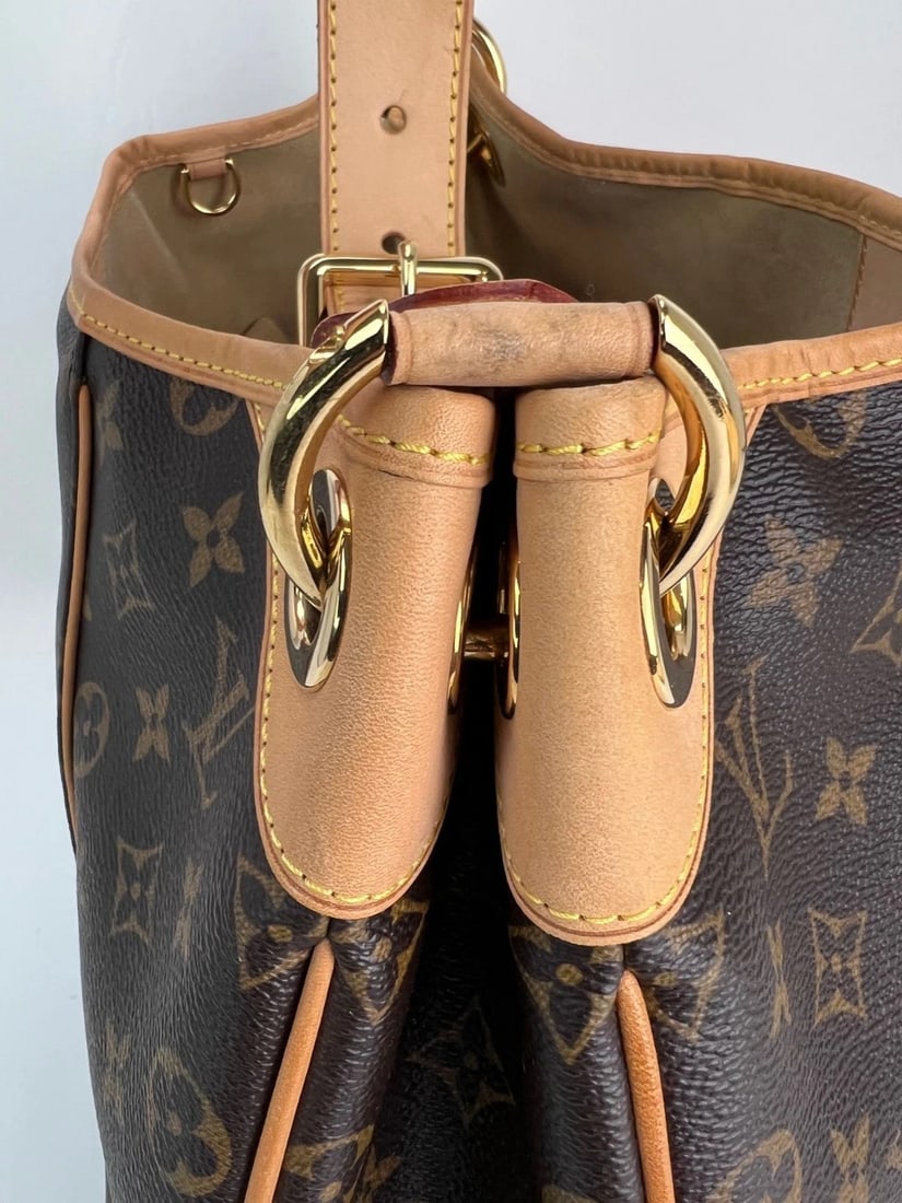 Louis Vuitton Galliera PM Monogram Shoulder Bag - 15