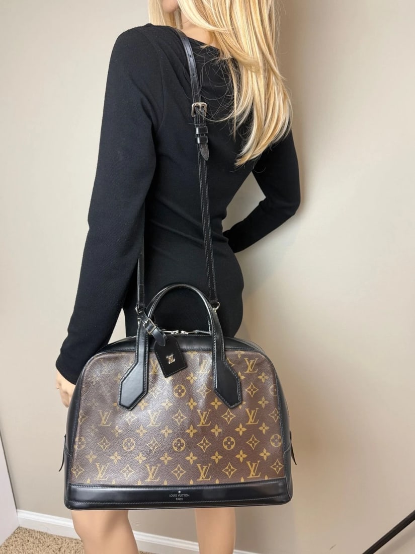 Louis Vuitton Dora Monogram MM Noir Shoulder Hand Bag - 16