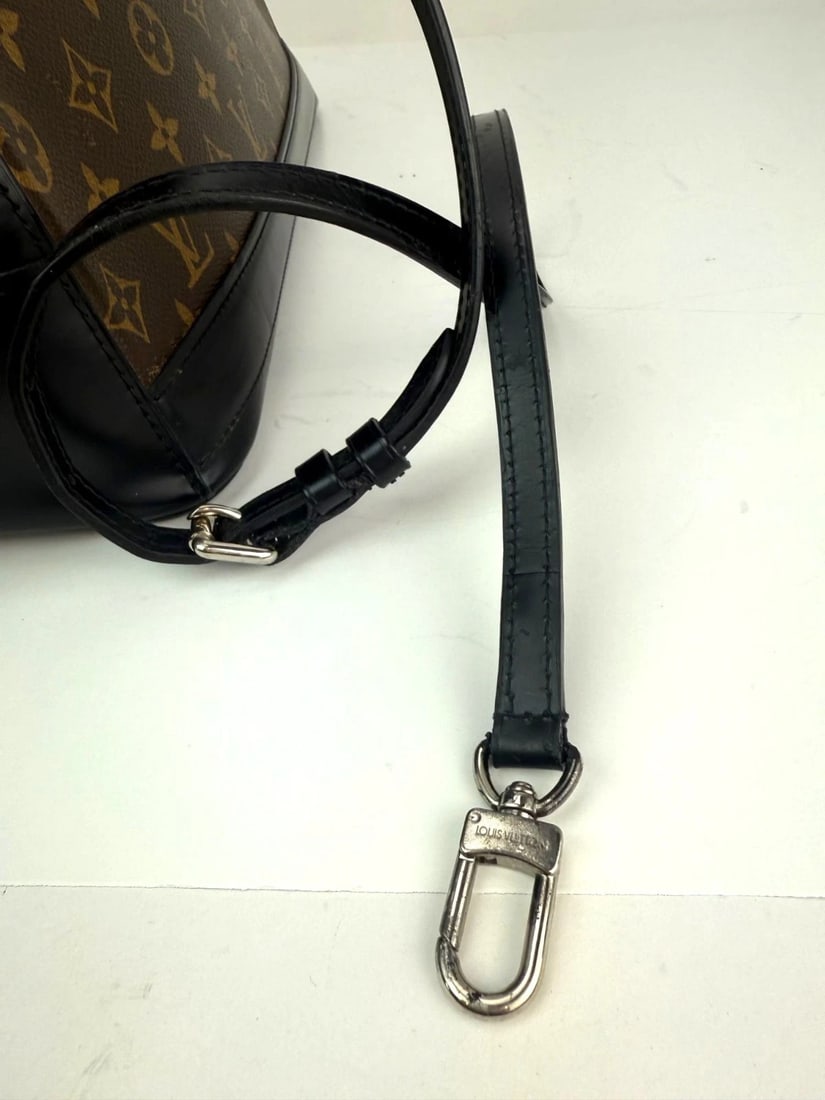 Louis Vuitton Dora Monogram MM Noir Shoulder Hand Bag - 6