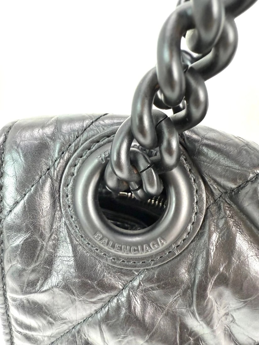 Balenciaga Large Crush Leather Matte Black Quilted Shoulder Bag - 7