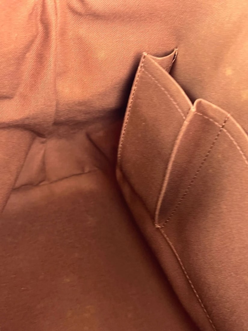 Louis Vuitton Vintage Monogram Lockit Horizontal Shoulder Bag - 11