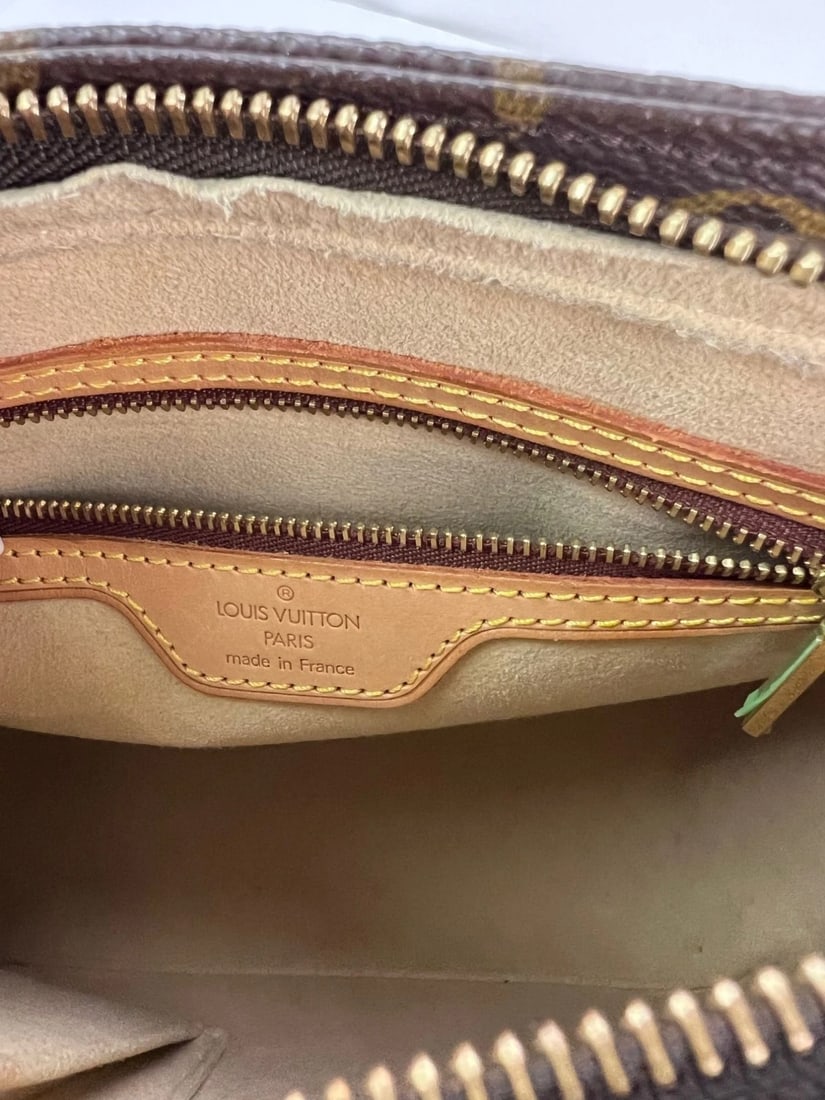 Louis Vuitton Vintage Looping MM Monogram Shoulder Bag - 11