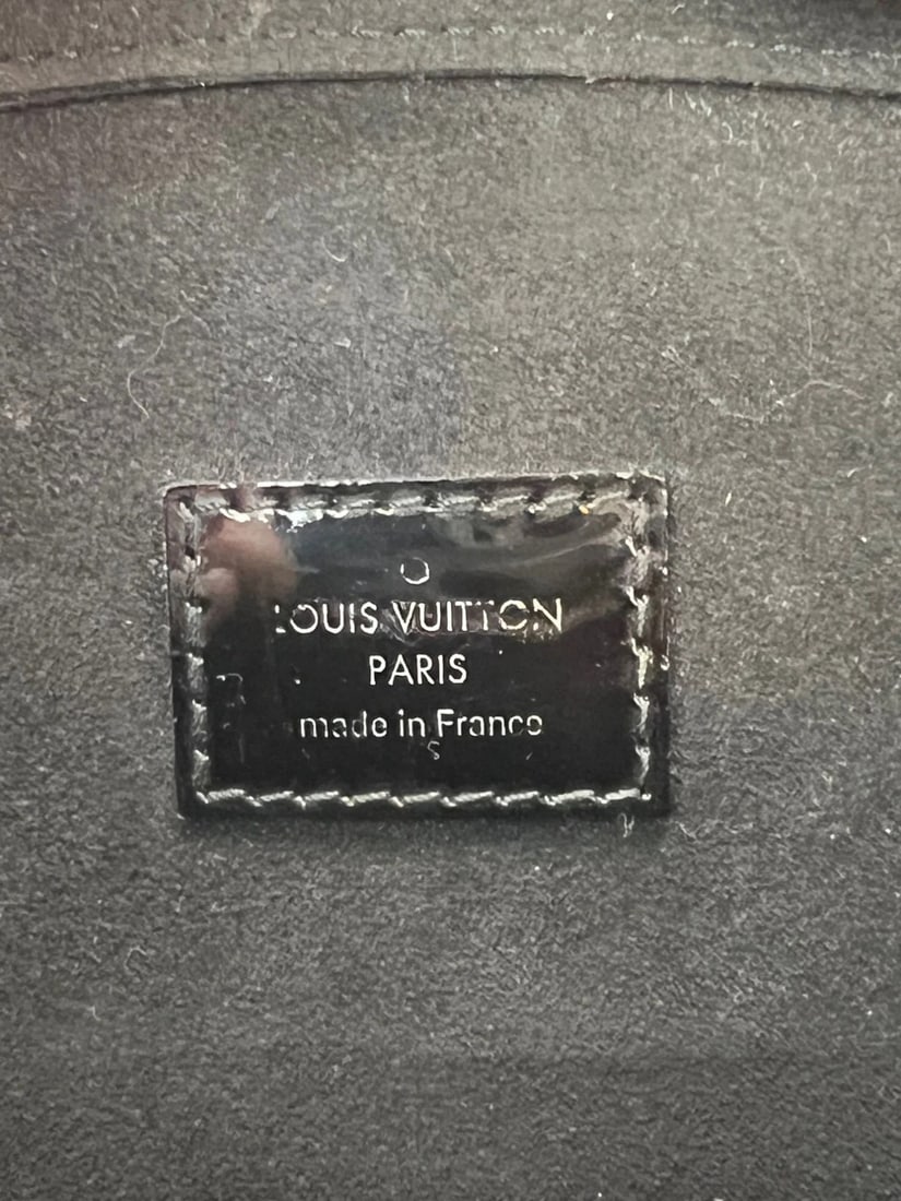 Louis Vuitton Electric Epi Pont Neuf GM Hand Bag - 12