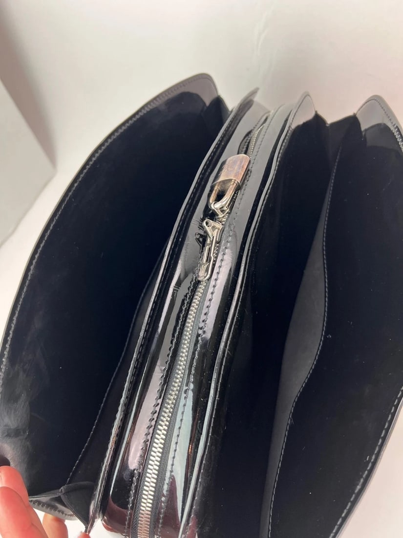 Louis Vuitton Electric Epi Pont Neuf GM Hand Bag - 13