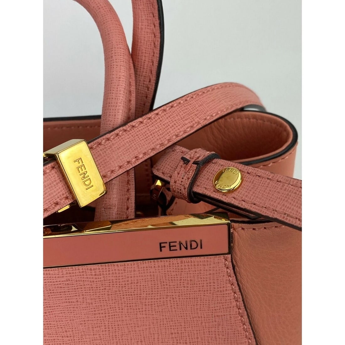 FENDI Vitello Elite Flamingo Petite 2Jours soft pink Ecstasy Hand Bag - 3