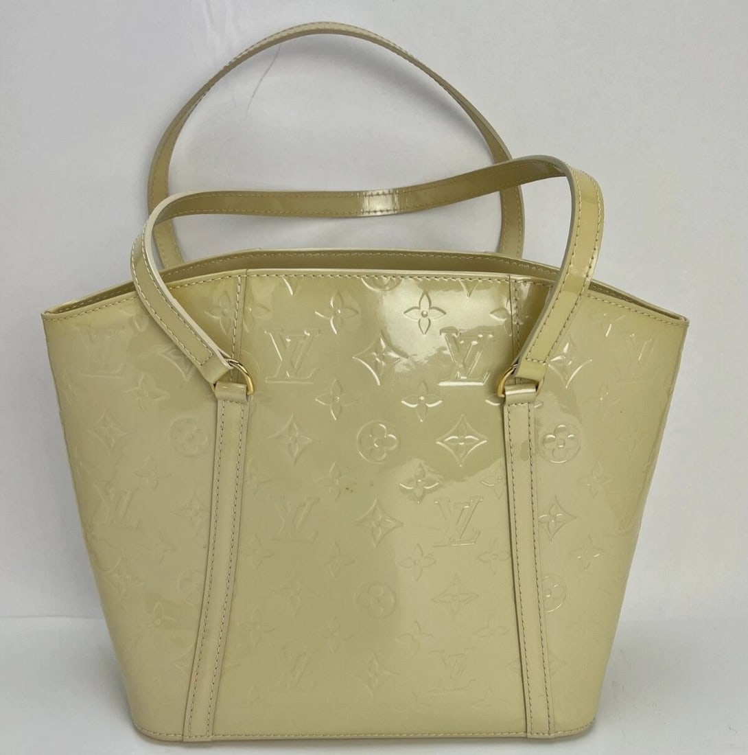 LOUIS VUITTON Monogram White Vernis Avalon MM Tote Hand Shoulder Bag - 2