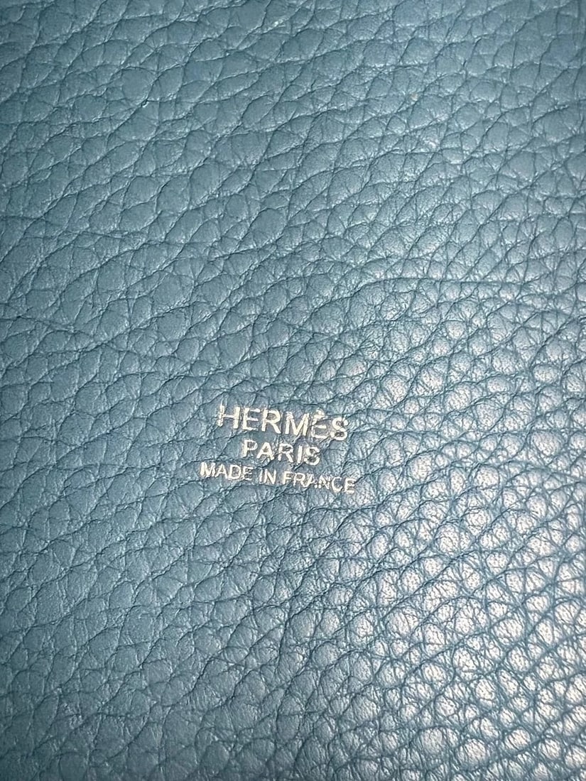 Hermes Taurillon Clemence Picotin 22 MM Blue Leather Hand Bag - 9