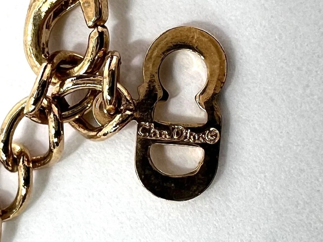 Christian Dior Round Crystal Pendant Charm Necklace - 9