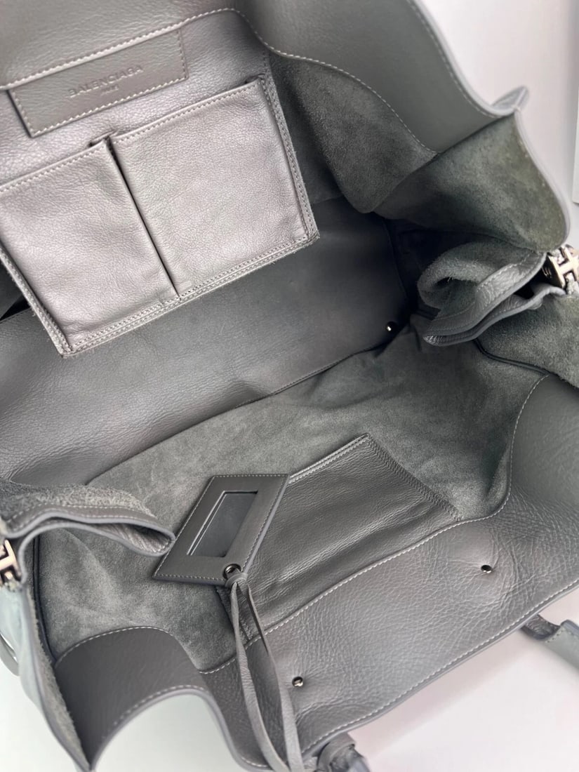 Balenciaga Veau Papier A4 Zip Around Grey Shoulder Bag - 6