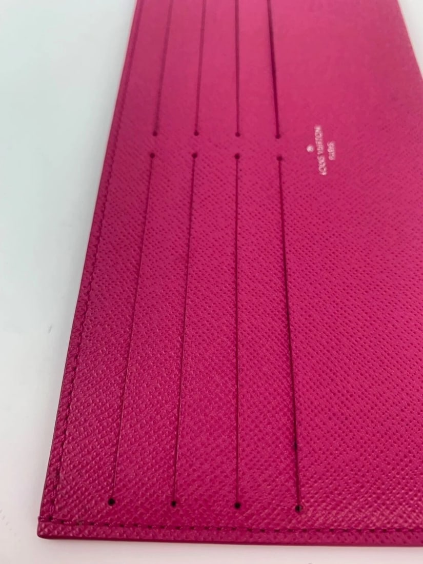 Louis Vuitton 8 Credit Card Insert Pink Leather wallet from Felicie - 9