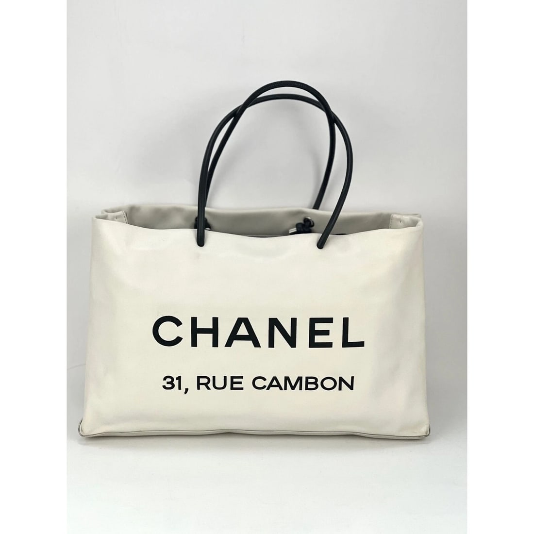 Chanel Essential 31 Rue Cambon Shopping White Leather Tote - 3