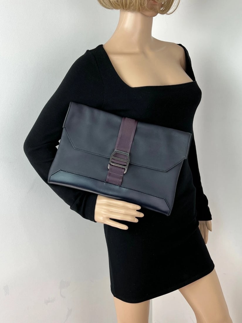 HERMÈS Messenger Cityslide Pouch Evercolor Indigo Blue Clutch Bag - 3