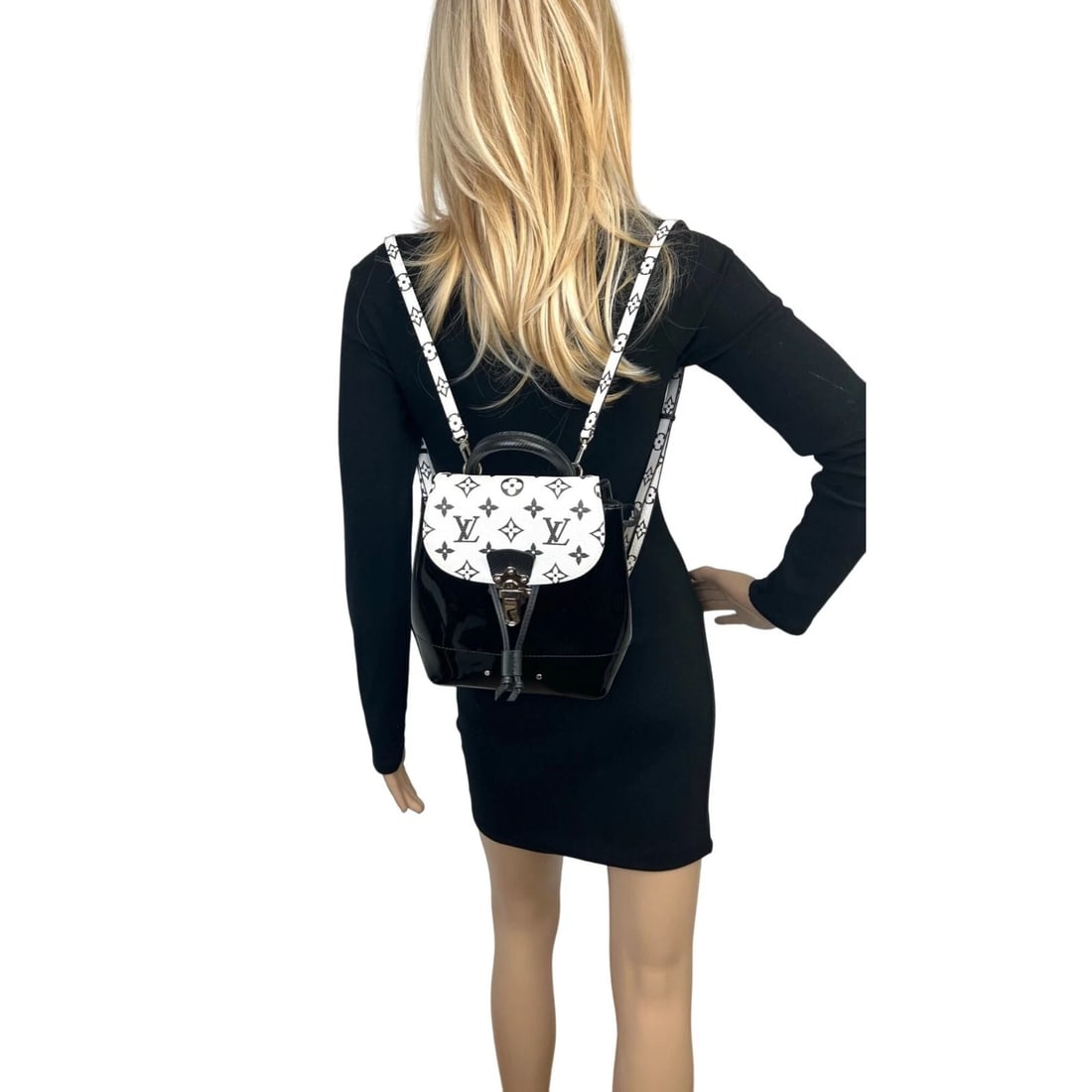 LOUIS VUITTON Hot Springs Backpack White Monogram and Patent Leather - 7