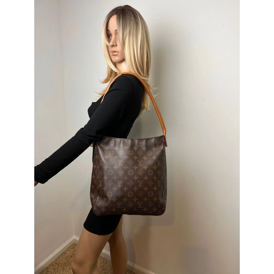 LOUIS VUITTON Looping GM Monogram Shoulder Bag - 7