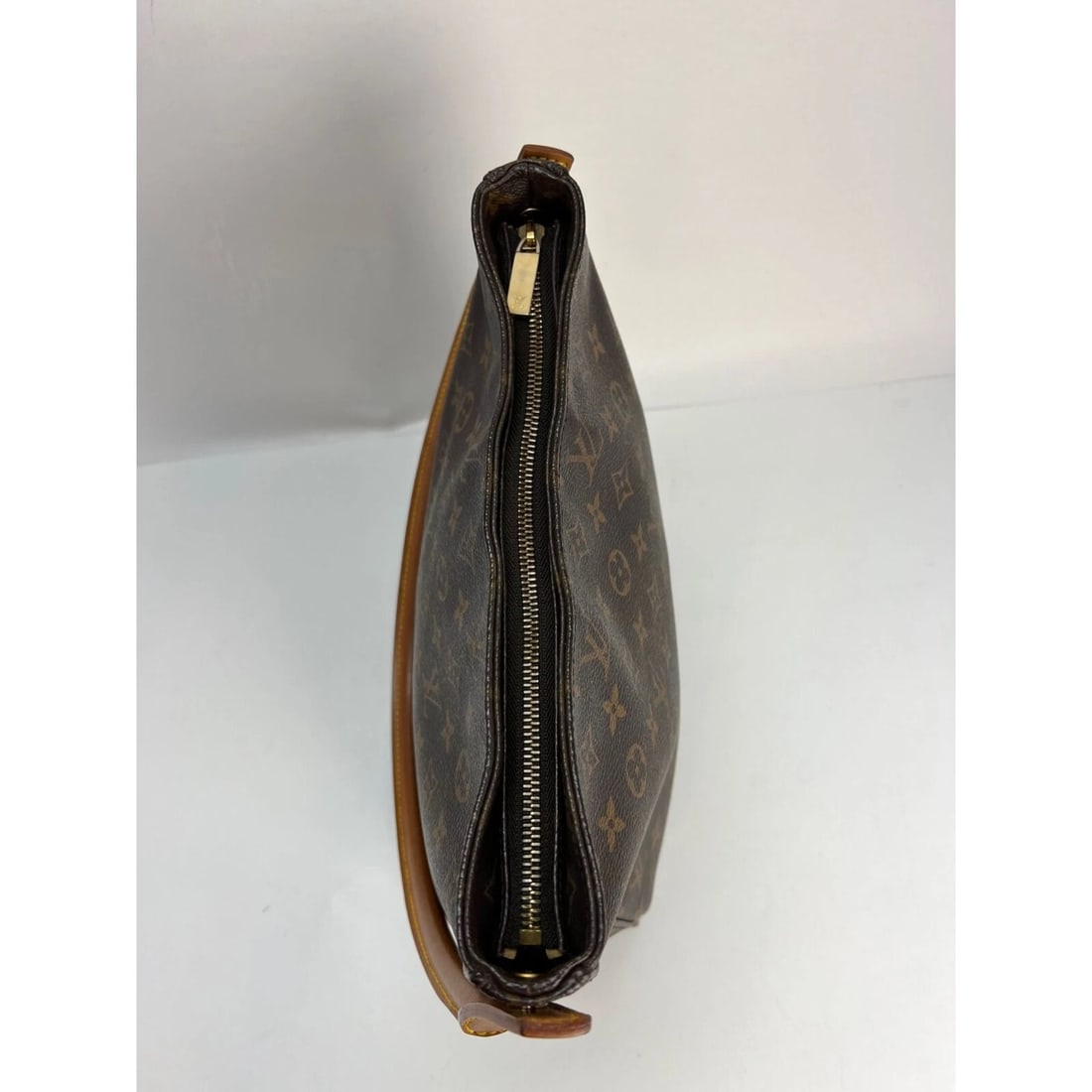 LOUIS VUITTON Looping GM Monogram Shoulder Bag - 8