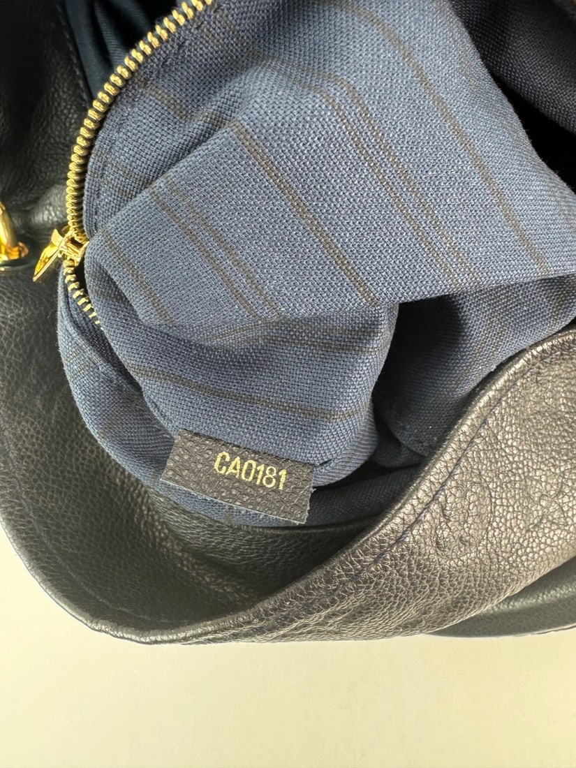 LOUIS VUITTON Bag Artsy MM Monogram Empreinte Infini Blue Tote Hand - 15