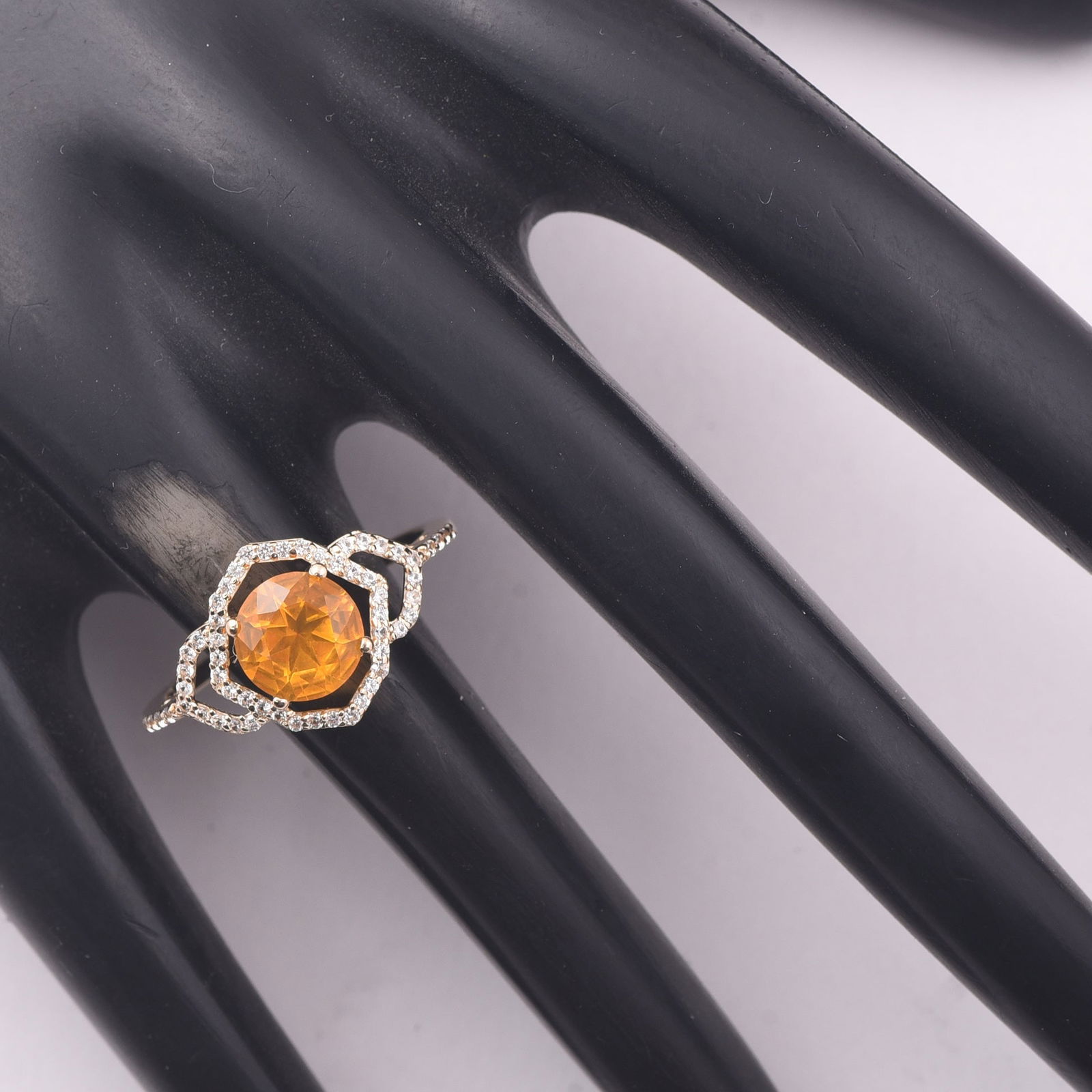 1.03 Ct Round Br.Opal 9K Gold Ring - 2