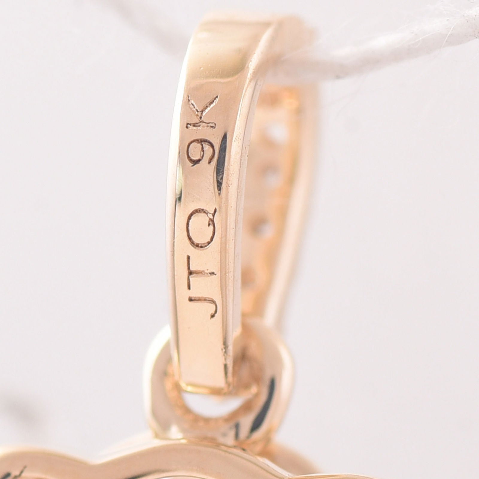 1.07 Ct Round Emerald 9K Gold Pendant - 5